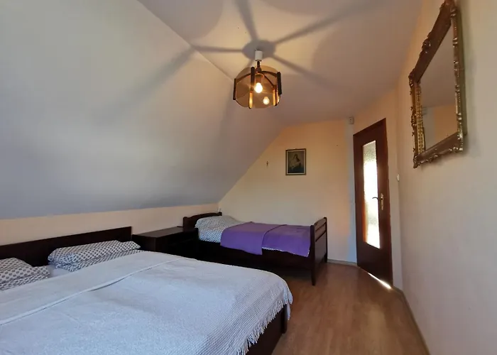 Holiday home Duzy Dom W Malowniczym Miejscu Na Kociewiu Pinczyn